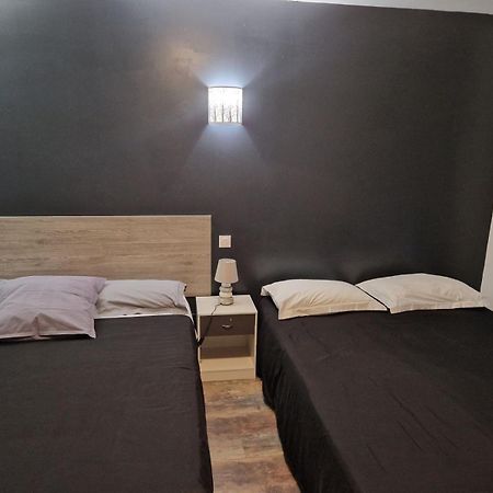 Hotel Restaurant Mas Del Gall Castelnou Zewnętrze zdjęcie