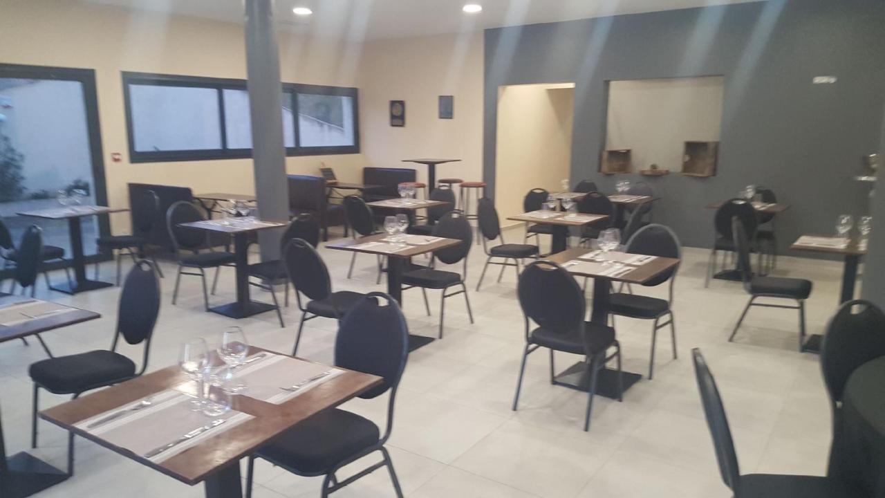 Hotel Restaurant Mas Del Gall Castelnou Zewnętrze zdjęcie
