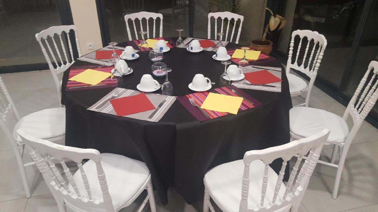 Hotel Restaurant Mas Del Gall Castelnou Zewnętrze zdjęcie