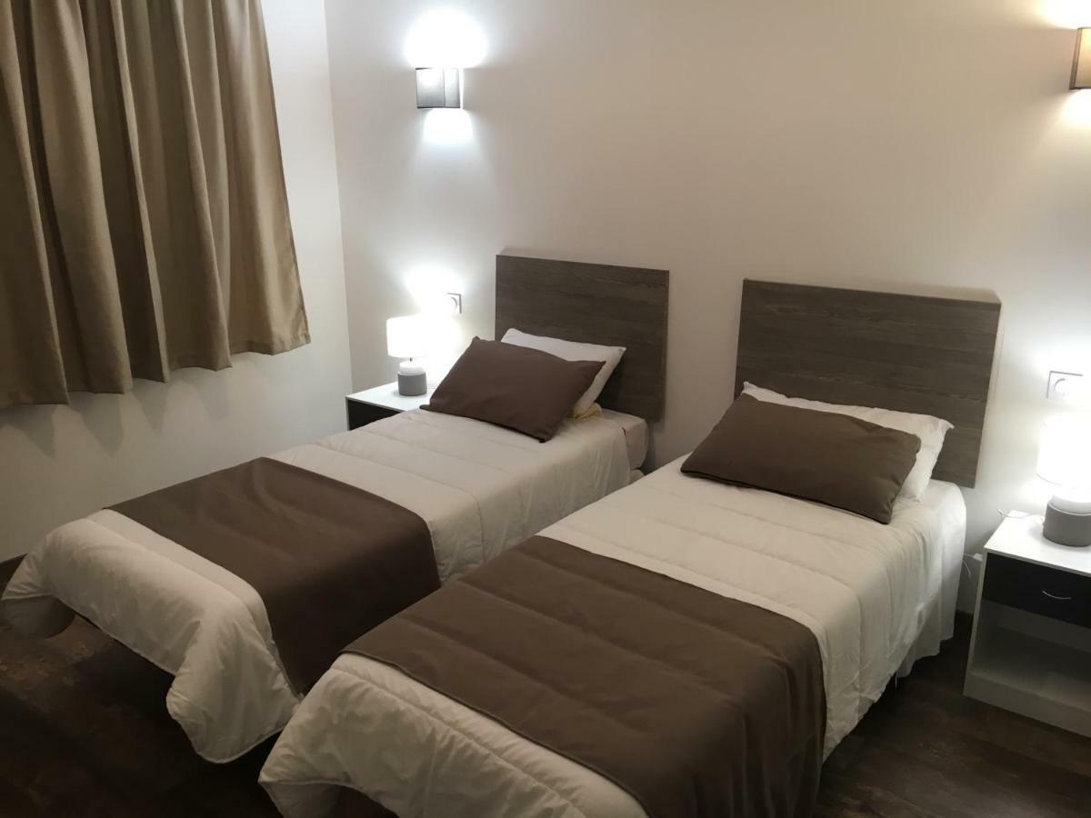 Hotel Restaurant Mas Del Gall Castelnou Zewnętrze zdjęcie